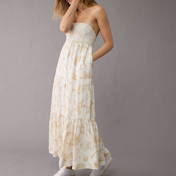 American Eagle Outfitters Dresses & Skirts - AE Strapless Crochet Maxi Dress